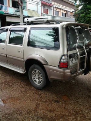 ขาย isuzu adventure ปี 2002 รถครอบครัวพร้อมใช้