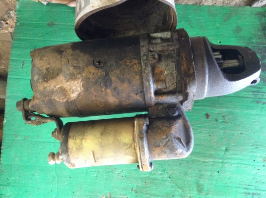 อะไหล่เครื่อง6d105komatsu