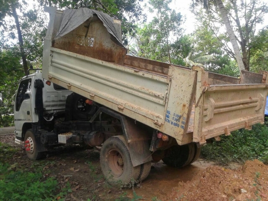 6ล้อดั้ม130แรง NPR71LY52E5-7102192 ปี*2549 รถสวย ห้างแท้ เดิมๆ พร้อมใช้..