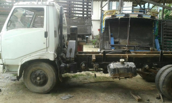 6ล้อดั้ม115แรง HINO KM777 เครื่องWO4D ดั้มยกลงจะทำใหม่..แต่ยังไม่ทำ..ขายตามสภาพ..เล่มพร้อม. 6ล้อดั้ม115แรง HINO KM777 เครื่องWO4D ดั้มยกลงจะทำใหม่..แต่ยังไม่ทำ..ขายตามสภาพ..เล่มพร้อม.