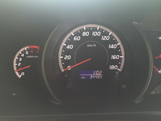 Toyota Ventury V ปี 2006 เกียร์ ออโต้