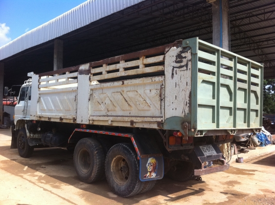 HINO 227 ดั้ม เครื่อง EM100-220 แรงม้า สภาพเดิมๆ กระบะสามมิตร ยางเต็ม พร้อมใช้งาน ทะเบียนพร้อมโอน