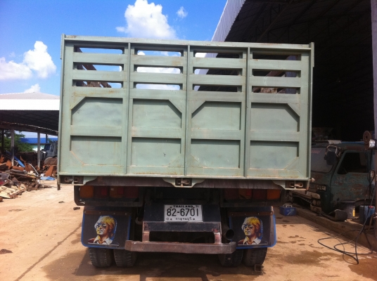 HINO 227 ดั้ม เครื่อง EM100-220 แรงม้า สภาพเดิมๆ กระบะสามมิตร ยางเต็ม พร้อมใช้งาน ทะเบียนพร้อมโอน