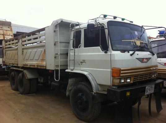 HINO 227 ดั้ม เครื่อง EM100-220 แรงม้า สภาพเดิมๆ กระบะสามมิตร ยางเต็ม พร้อมใช้งาน ทะเบียนพร้อมโอน