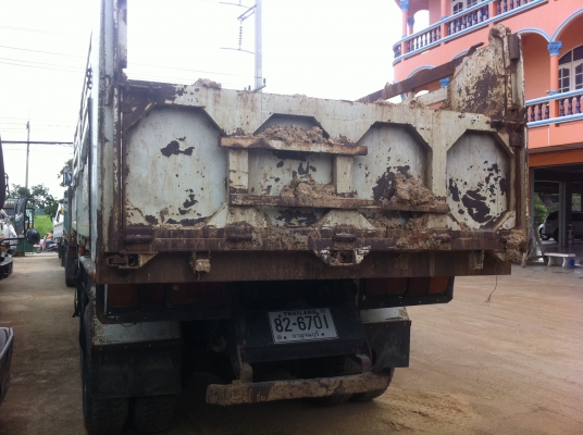 HINO 227 ดั้ม เครื่อง EM100-220 แรงม้า สภาพเดิมๆ กระบะสามมิตร ยางเต็ม พร้อมใช้งาน ทะเบียนพร้อมโอน