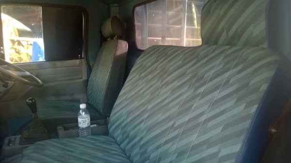 ISUZU NPR 115เกียร์สั้น ปี36 กระบะยาว4.30ม ISUZU NPR 115เกียร์สั้น ปี36 กระบะยาว4.30ม