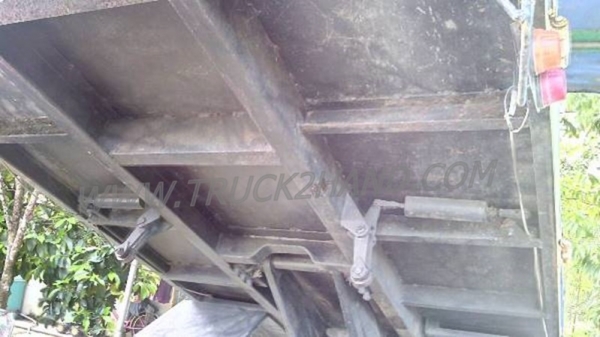 ISUZU 6 ล้อดัมพ์ ภาษีไม่ขาดเอกสารพร้อม ISUZU 6 ล้อดัมพ์ ภาษีไม่ขาดเอกสารพร้อม