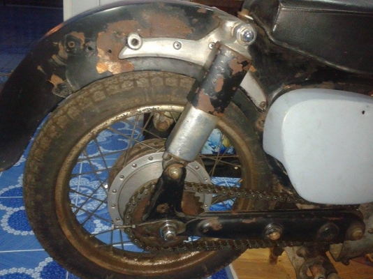 หมูใหญ่ 71+72 เครื่องเชียงกงขับได้ 38000โลตัส สมุทรสาคร