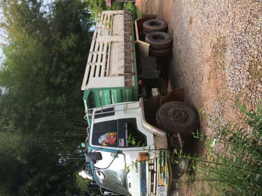 ชาย ROCKY 240 เกียฟุลเลอร์ กะบะสามมิตร