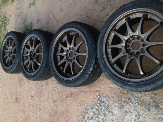 ต้องการขายล้อแม็ก ce 28 ขอบ 18 พร้อมยาง 235 40 18 5 รู 114