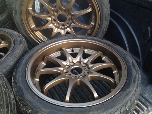 ต้องการขายล้อแม็ก ce 28 ขอบ 18 พร้อมยาง 235 40 18 5 รู 114