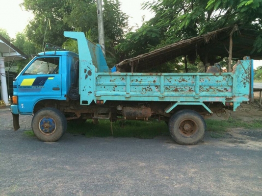 **350,000 บ.ต่อรอง**ขาย6ล้อดั้ม5คิว ISUZU KS วางเครื่อง 4HF1-120แรงฝาดำ(ลงเล่ม) เครื่องดีแรงดี เกียร์สั้นสาย ช่วงล่างFหน้า-หลัง คัสซีมีปะ1แผล สโลวกลาง กระบะดั้มเหล็ก5ตัน3.60ม.ยิงหน้าสภาพดี พื้นดีข้างดี หัวเก๋งโอเค มีผุหน่อย ภายในคอนโซลพอได้ พ.ธรรมดา ยาง8.