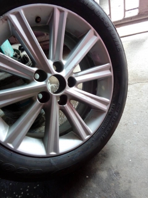 ขายล้อแม็กติดรถขอบ17  5รู114มี1วงไว้ทำอะไหล่