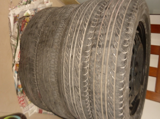 ขายล้อกระทะ ขอบ 14  4รู100 พร้อมยาง ทั้่ง 4 วง 1,800.-