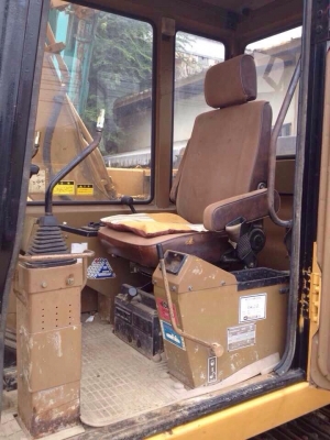 รถขุด CATERPILLAR รุ่น E120B