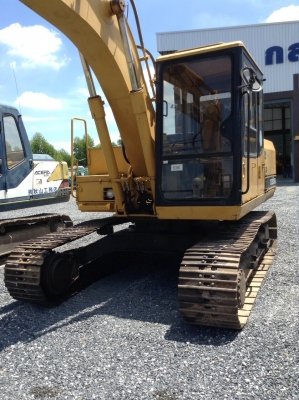 รถขุด CATERPILLAR รุ่น E120B