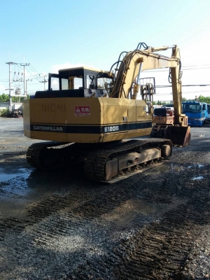 รถขุด CATERPILLAR รุ่น E120B