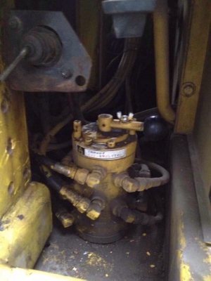 รถขุด KOBELCO รุ่น SK120