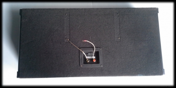 ตู้ซัพพร้อมลำโพงดอก 12 นิ้ว ของ Clarion Addzest มือสองญี่ปุ่น