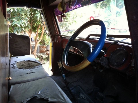 ขาย 10 ล้อ หัวยาวเพลาเดียว ช่วงล่างใหญ่ คานหน้าร็อกกี้ เบรคลมดัน