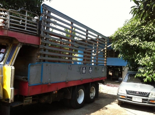 ขาย 10 ล้อ หัวยาวเพลาเดียว ช่วงล่างใหญ่ คานหน้าร็อกกี้ เบรคลมดัน