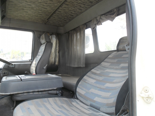 ขายหัวลาก HINO FM1M2เพลาคัสชีเดิมยังไม่ได้เลื่อนช่วง