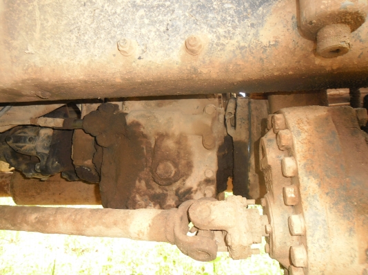 ขายหัวลาก HINO FM1M2เพลาคัสชีเดิมยังไม่ได้เลื่อนช่วง