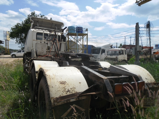 ขายหัวลาก HINO FM1M2เพลาคัสชีเดิมยังไม่ได้เลื่อนช่วง