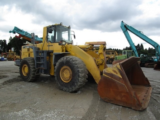 ขายรถตัก Komatsu WA500-3 ขายรถตัก Komatsu WA500-3