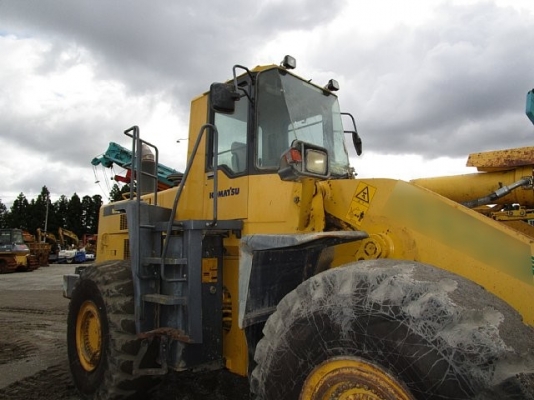 ขายรถตัก Komatsu WA500-3 ขายรถตัก Komatsu WA500-3