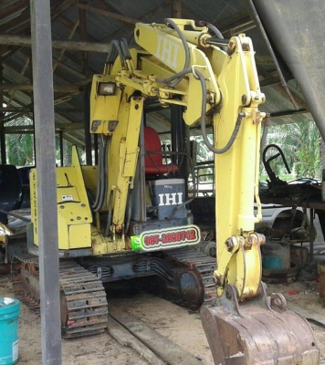 ขายรถแบคโฮ IHI เก่านอก
