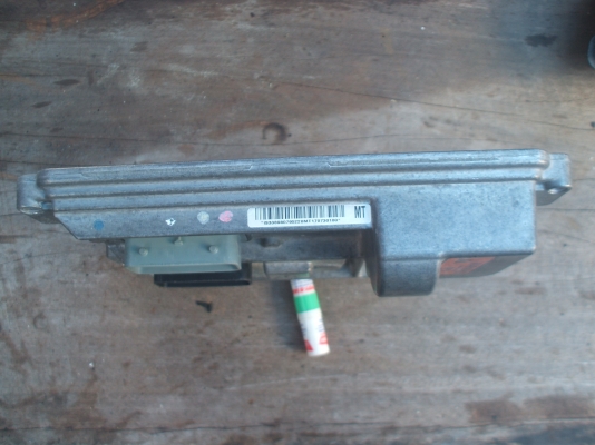 ecu ISUZU D-MAX กล่องเครื่องCOMMOMRAIL TURBO 2500 ecu ISUZU D-MAX กล่องเครื่องCOMMOMRAIL TURBO 2500