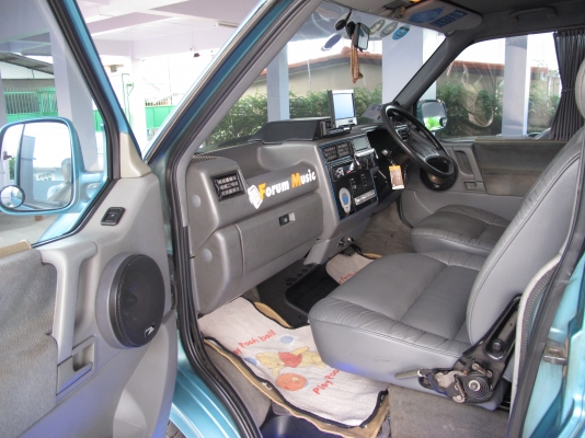 ขายรถตู้ Volkswagen  Caravelle