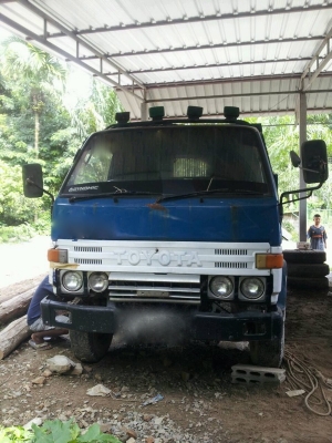 รถโตโยต้า  6  ล้อดั้ม  BU87.  120 แรงม้า. ปี 35  สนใจติดต่อ 081 - 6079515