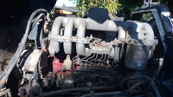 รถฮีโน่ 10 ล้อดั้ม FM3M  240 แรงม้า. ปี 39  สนใจติดต่อ 081 - 6079515