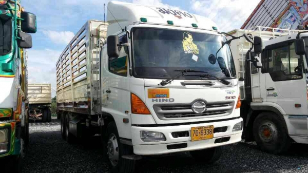 HINO.FL.1.J.เเก๊ซCNG.แท้ห้าง.260เเรง.รถปี2010กระบะยาว..7.50เมตรสภาพพร้อมใช้