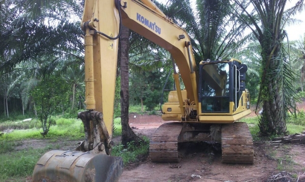 รถแบคโฮ  KOMATSU  PC 160 - 8  ( รถทำงาน 5,xxx กม. )  สนใจติดต่อ 081 - 6079515