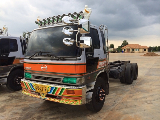 ขายด่วนสิบล้อหัวคัสซี1Jสมอเงิน ปี44 คัสซีสวยทั้งเส้น รถเดิมบาง## จัดแนนซ์ได้