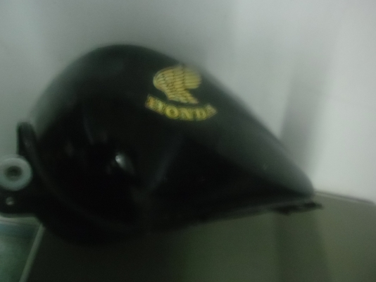 ขายถังฮอนด้า 4สูบ  สภาพสวยๆไม่ผุครับ