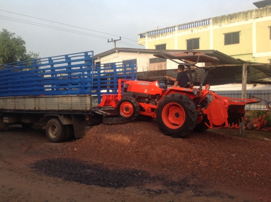 ปัญญาแทรคเตอร์มาแล้ว...จัดมาให้ครับ รีบโดยด่วน.คูโบต้า L3408 ใบมีดตราช้าง,ผาน 6x22 รถไร่ สภาพสวย จัดส่ง อ.เมือง จ.เพชรบูรณ์