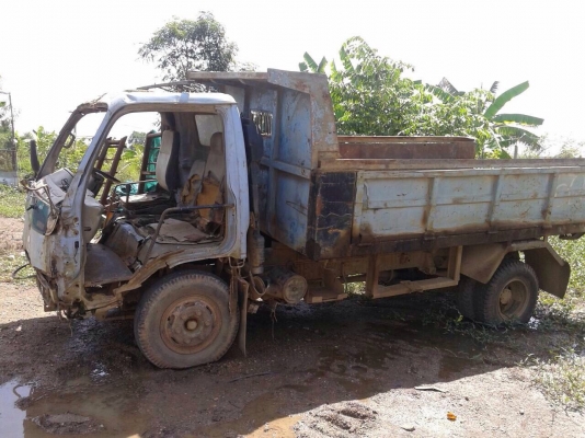 ขายหกล้อดั้ม NPR 120 แรง ราคาถูก