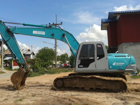 ขายรถขุดแบ็ค SK200-5 SUPER มาร์คไฟว์ซุปเปอร์ ไฟฟ้าเต็ม เก่านอก2ปี เอกสารเล่มทะเบียน สภาพเดิมสวย แอร์เย็น สภาพพร้อมลุยงานเก่านอกใช้งาน2ปี จัดไฟแนนซ์ได้