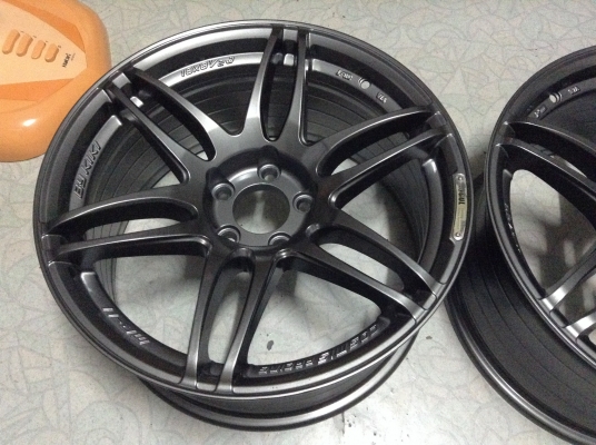 Cosmis Mr2 แท้ ขอบ 18 กว้าง 8.5 มีคู่เดียว