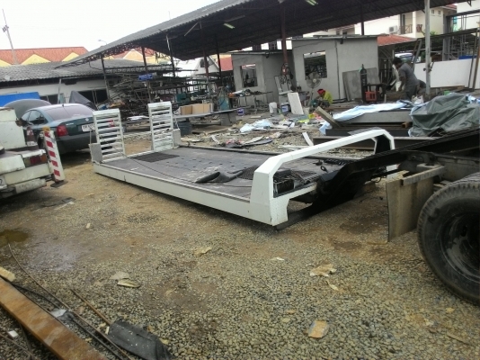 ขายรถสไลด์ถาดกองพื้น ขายรถสไลด์ถาดกองพื้น