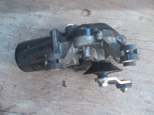 มอเตอร์ปัดน้ำฝน  ISUZU D-MAX