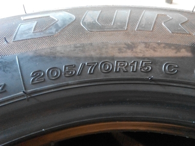ยาง Bridgestone 205/70/15 ปี14