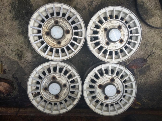 ขายล้อขอบ10    4/100