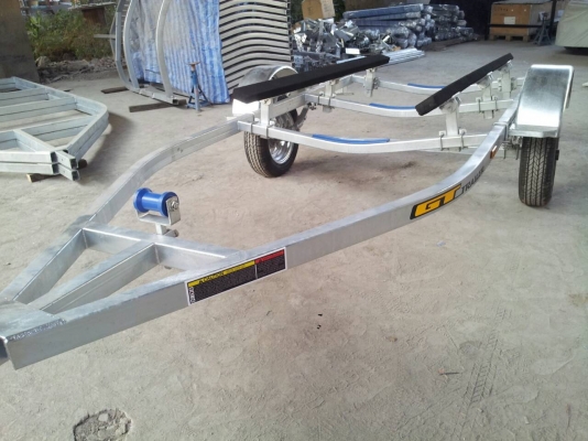ห่างลากเรือ 14 ฟุต GT Trailer ห่างลากเรือ 14 ฟุต GT Trailer