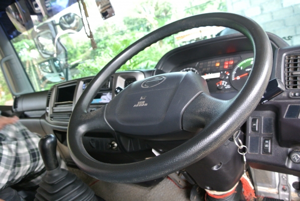 HINO  FC9J  มือหนึ่งออกห้าง