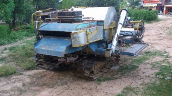 ขายถูกๆ (165.000) รถเกี่ยวข้าว ต้นหว้าการเกษตร รองกระสอบ ขายถูกๆ (165.000) รถเกี่ยวข้าว ต้นหว้าการเกษตร รองกระสอบ